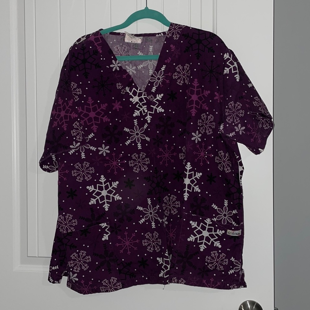 Snowflake Scrub Top